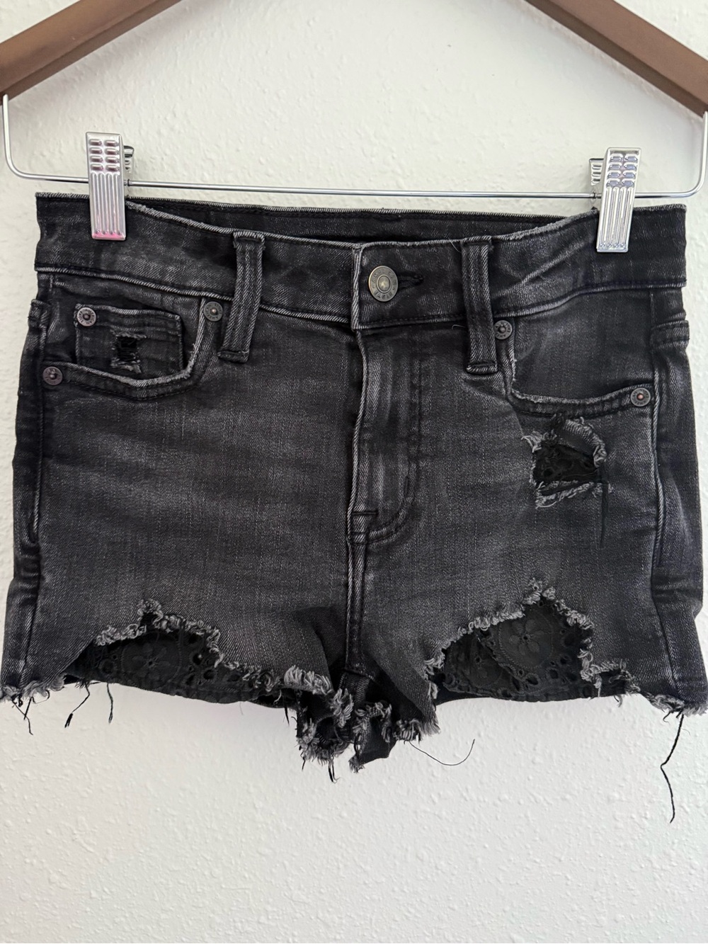 American Eagle Size 000 Black Distressed Denim Shorts Lace Peekaboo Raw Hem Y2K